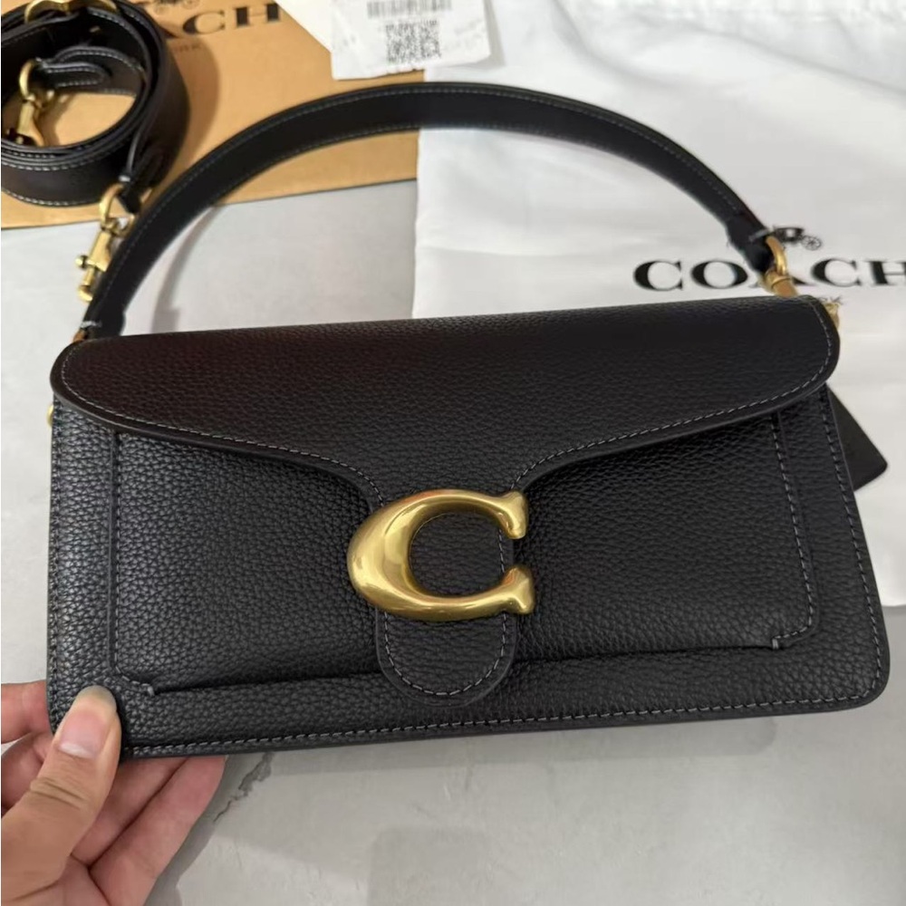 Coach Black Leather Shoulder Bag - Picture 1 of 14